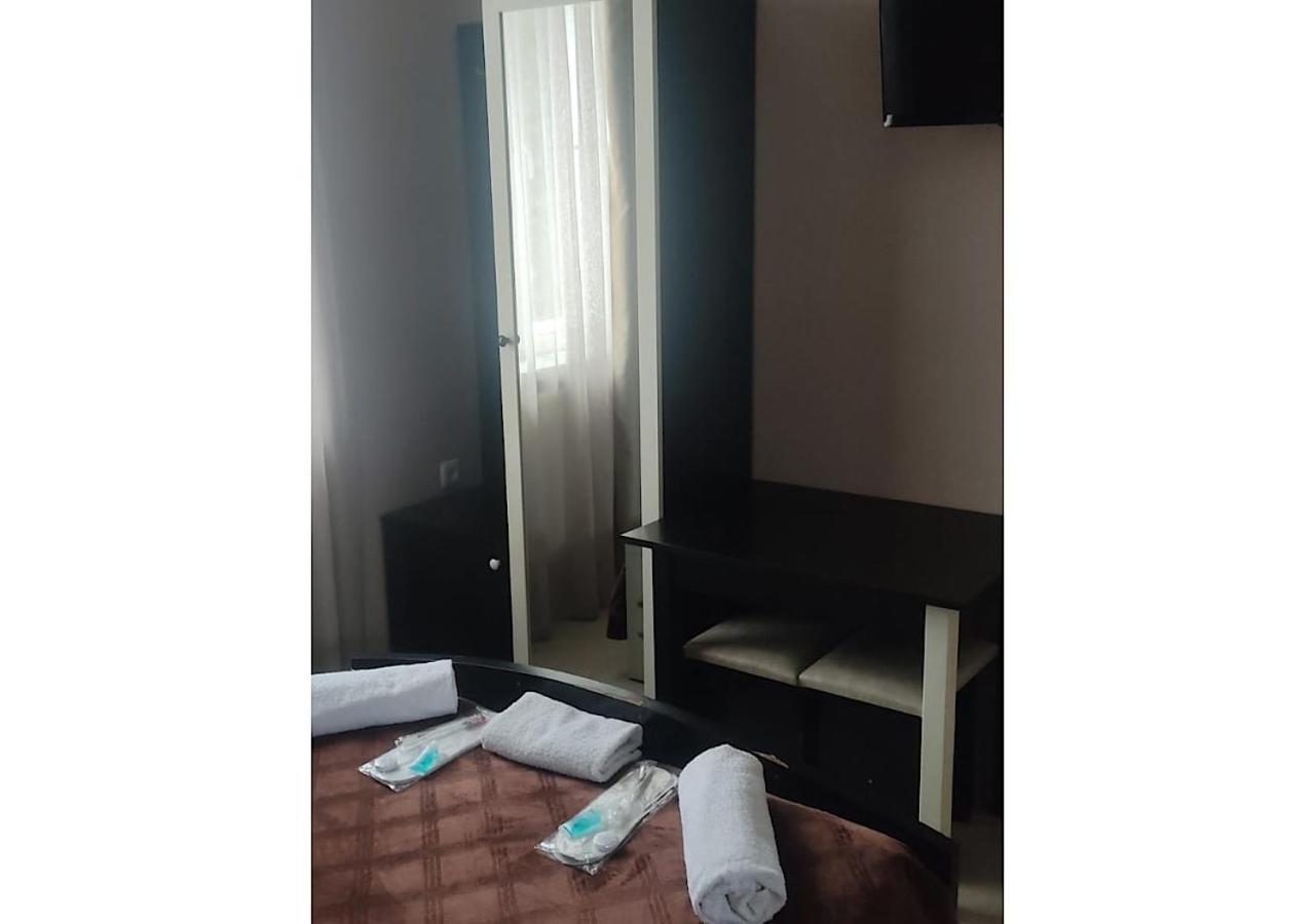 Hotel Lux Tbilisi Zewnętrze zdjęcie